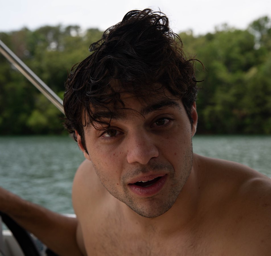 General photo of Noah Centineo