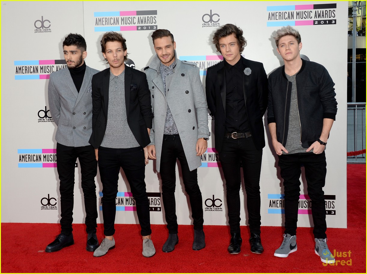 One Direction in American Music Awards 2013