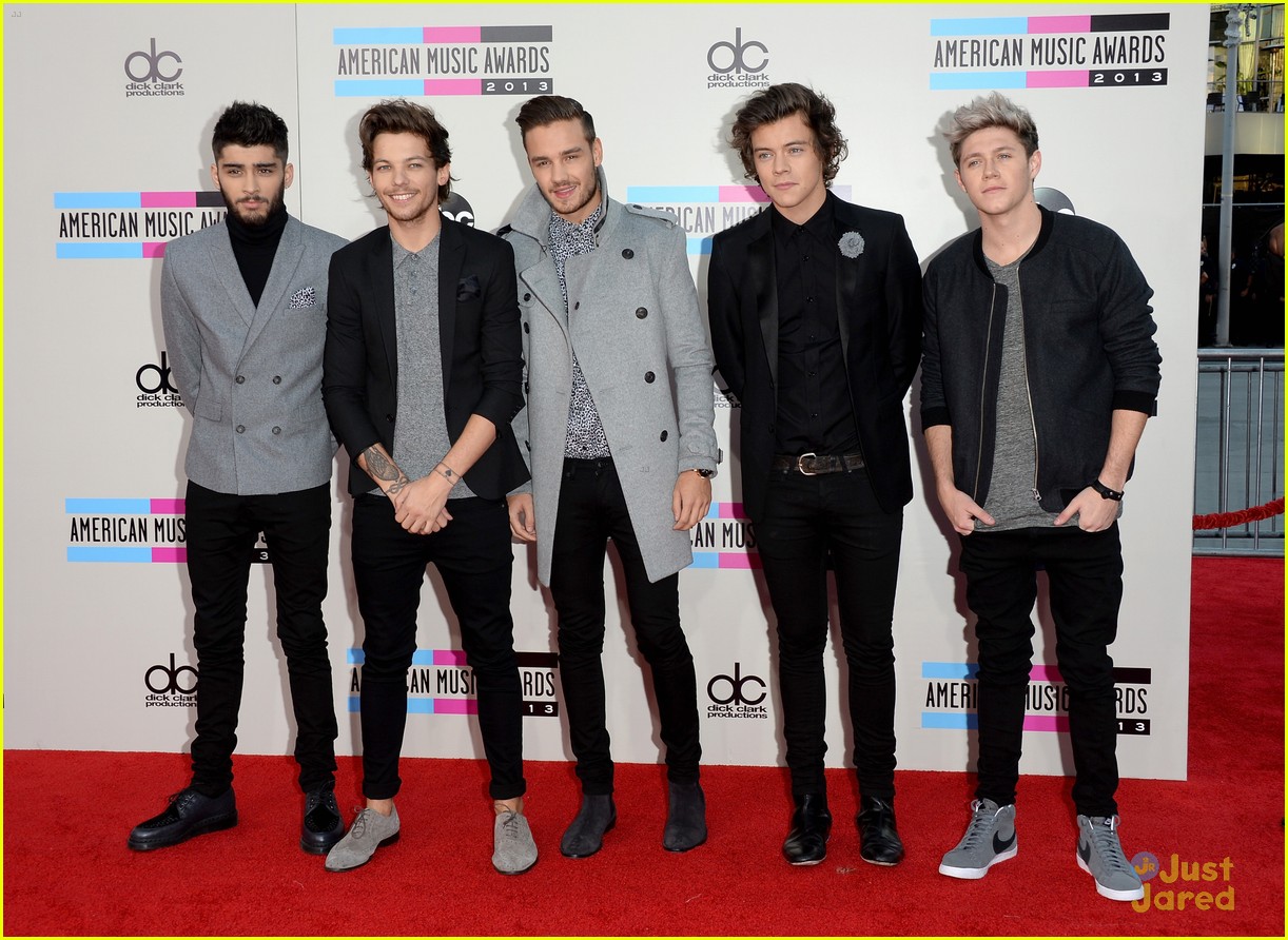 One Direction in American Music Awards 2013