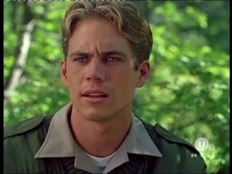 Paul Walker in Meet the Deedles