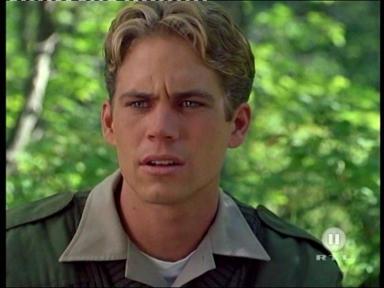 Paul Walker in Meet the Deedles