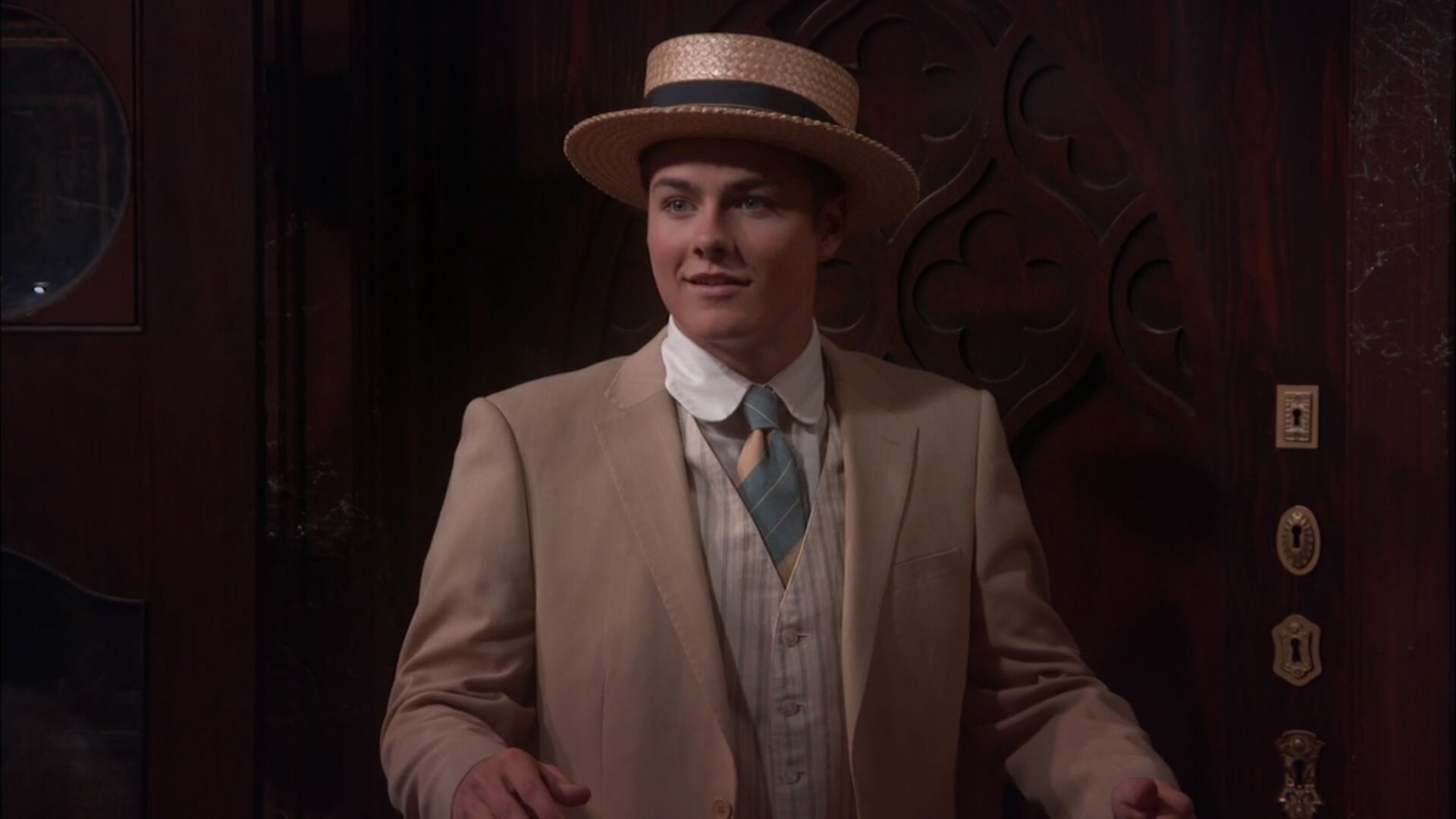 Peyton Meyer in Best Friends Whenever, episode: Syd and Shelby's Haunted Escape