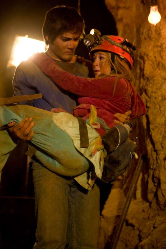 Reiley McClendon in The Mine