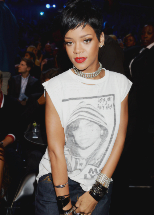 Rihanna in MTV Video Music Awards 2013