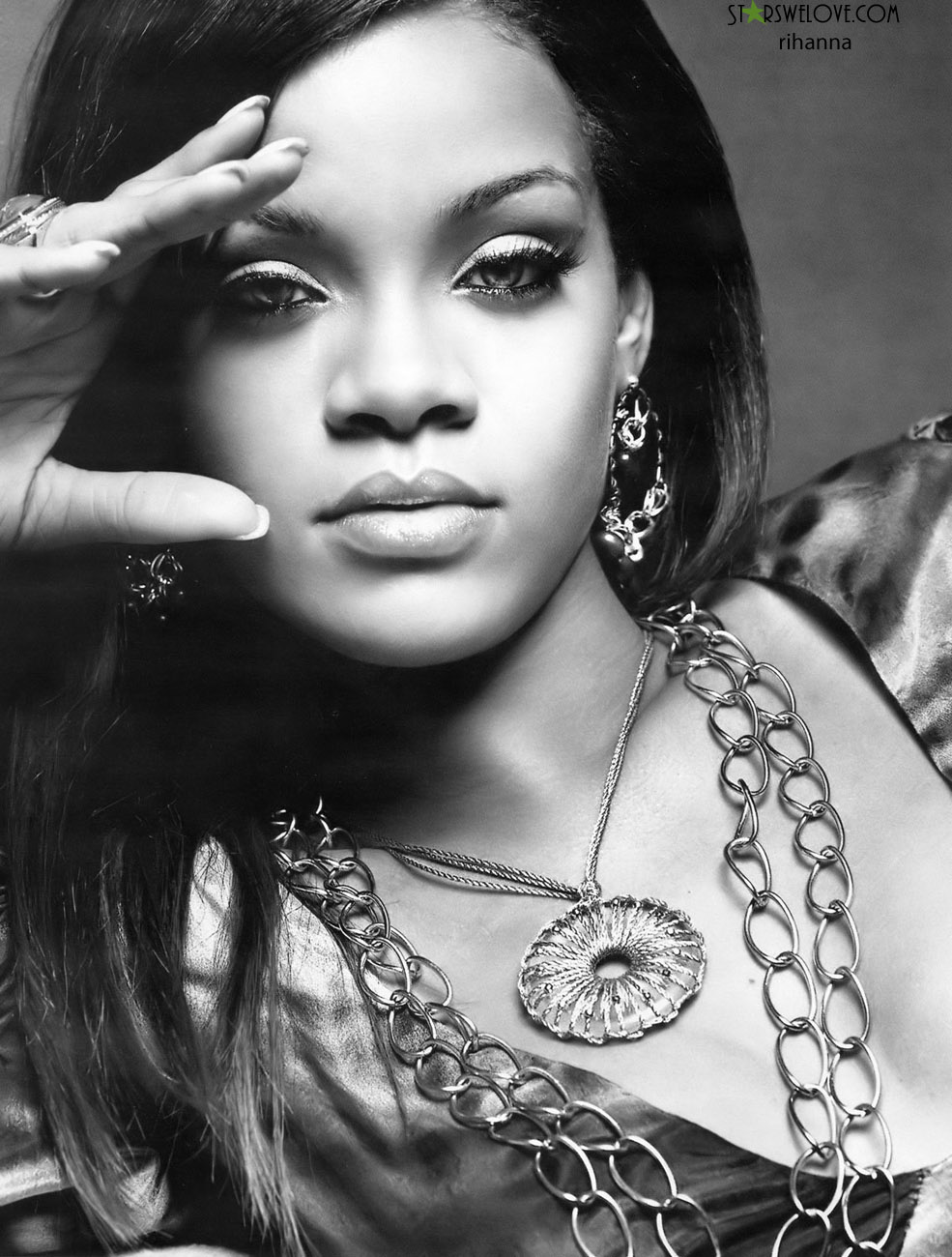 General photo of Rihanna