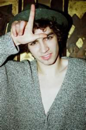 General photo of Robert Sheehan