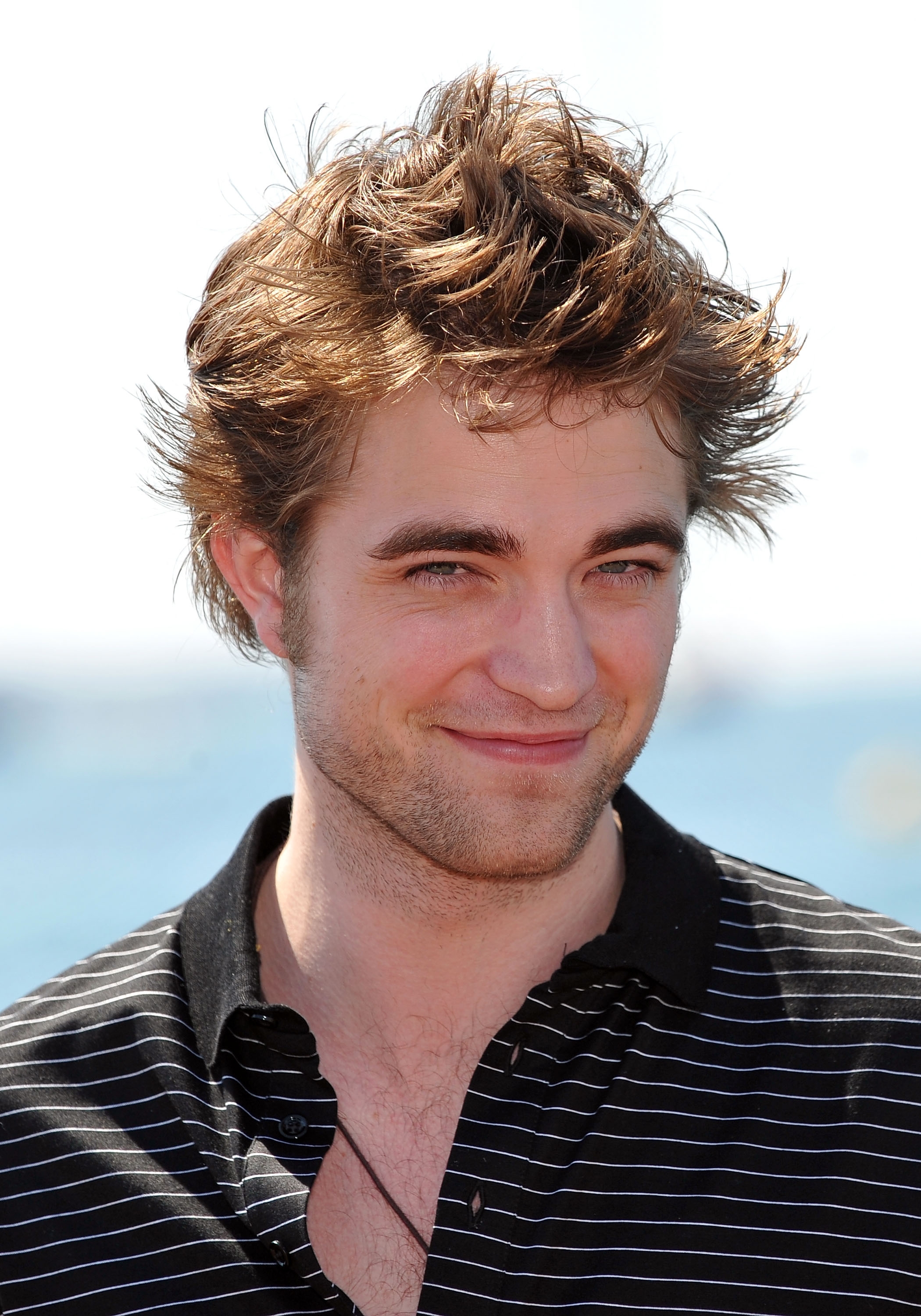 General photo of Robert Pattinson