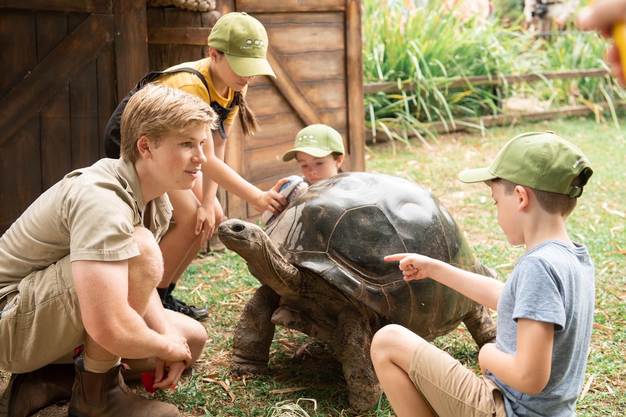 General photo of Robert Irwin