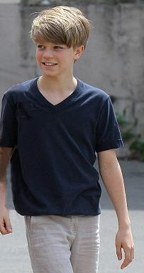 General photo of Ronan Parke