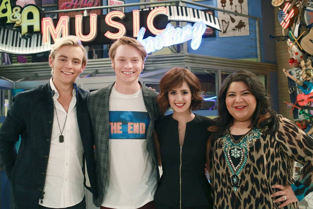 Ross Lynch in Austin & Ally