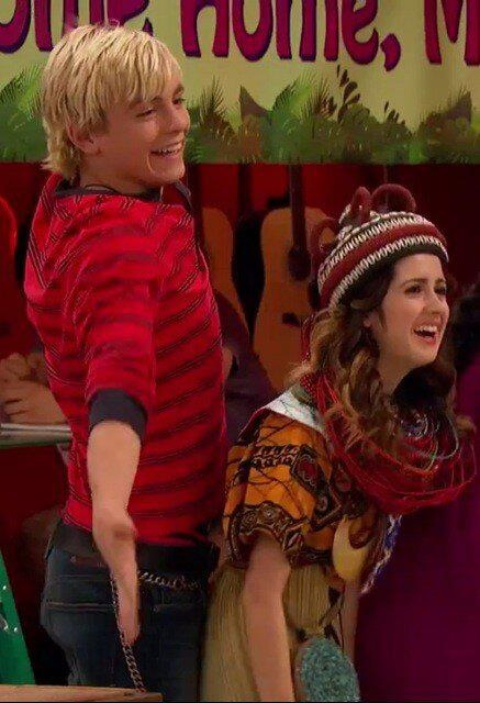 Ross Lynch in Austin & Ally