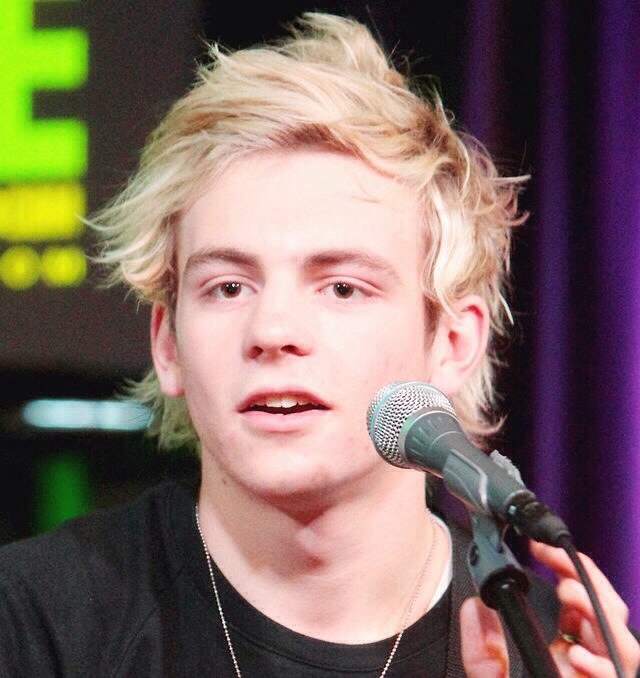 General photo of Ross Lynch