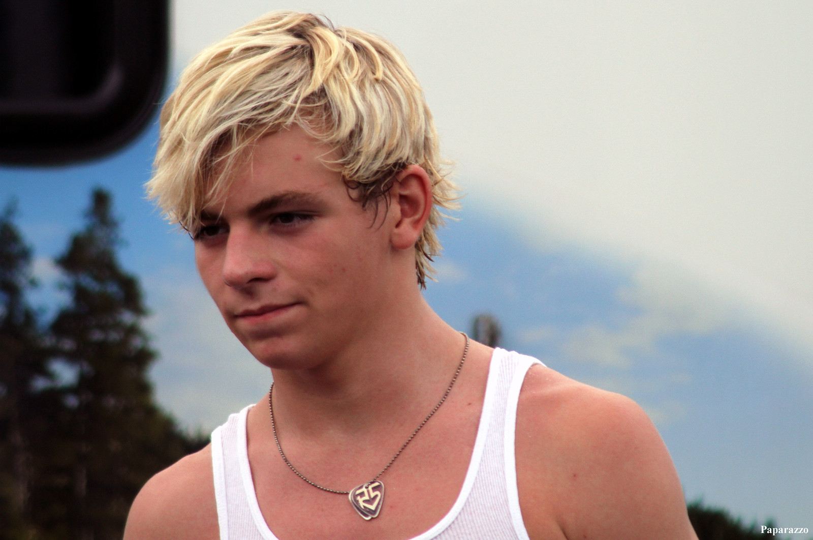 General photo of Ross Lynch