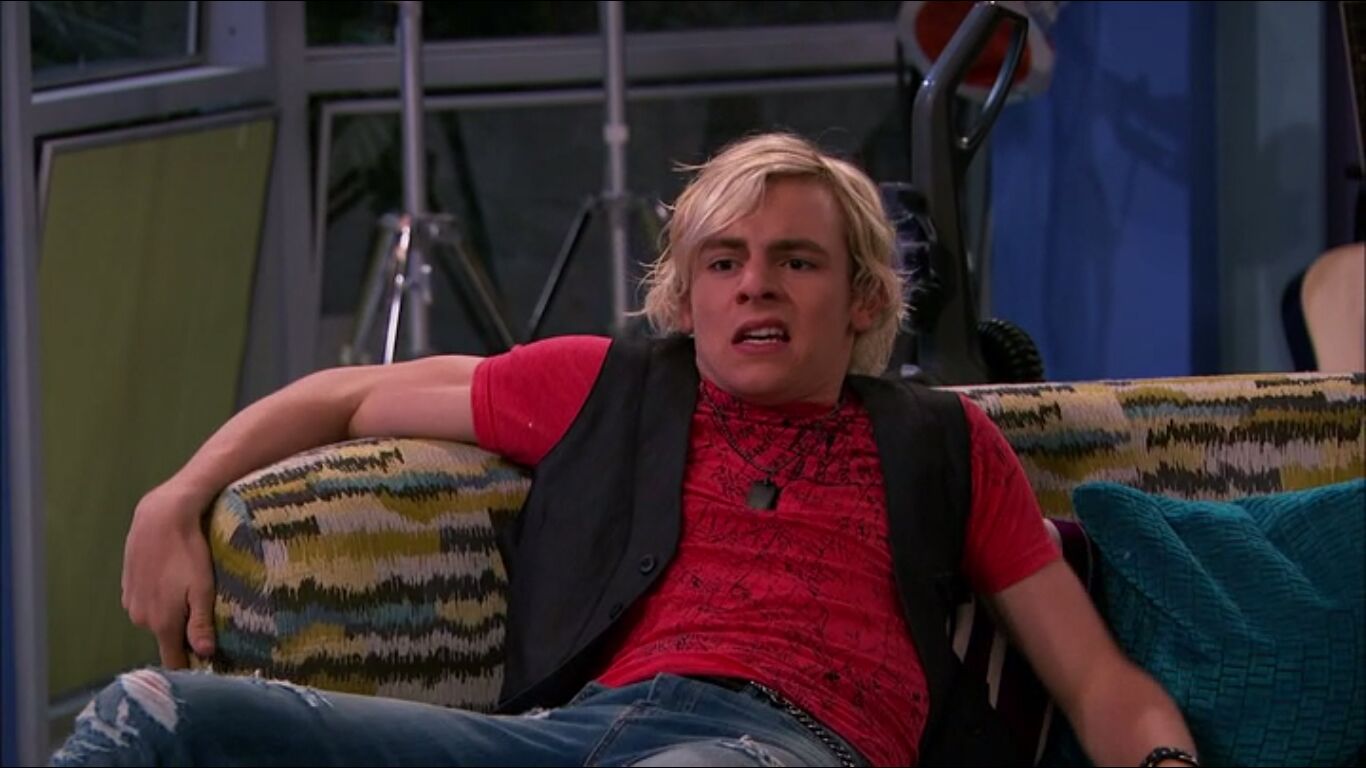 Ross Lynch in Austin & Ally (Season 4)