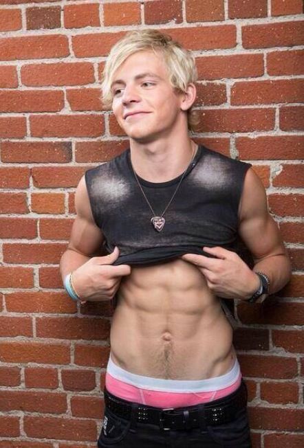 General photo of Ross Lynch