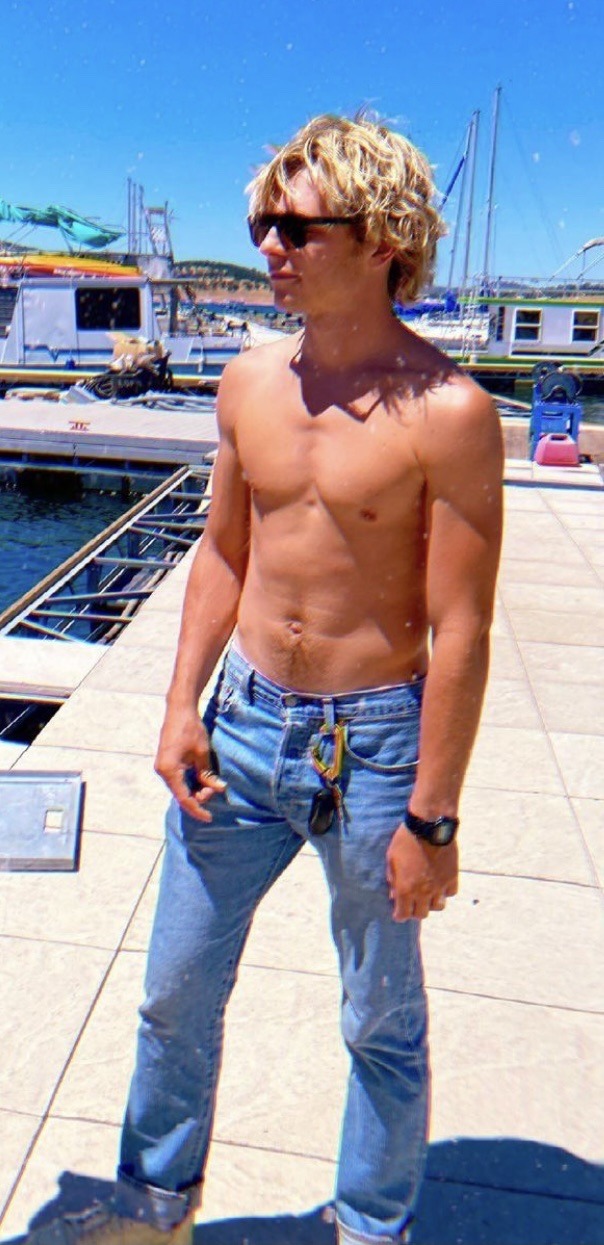 Picture of Ross Lynch in General Pictures rosslynch1622240188.jpg Teen Idols 4 You