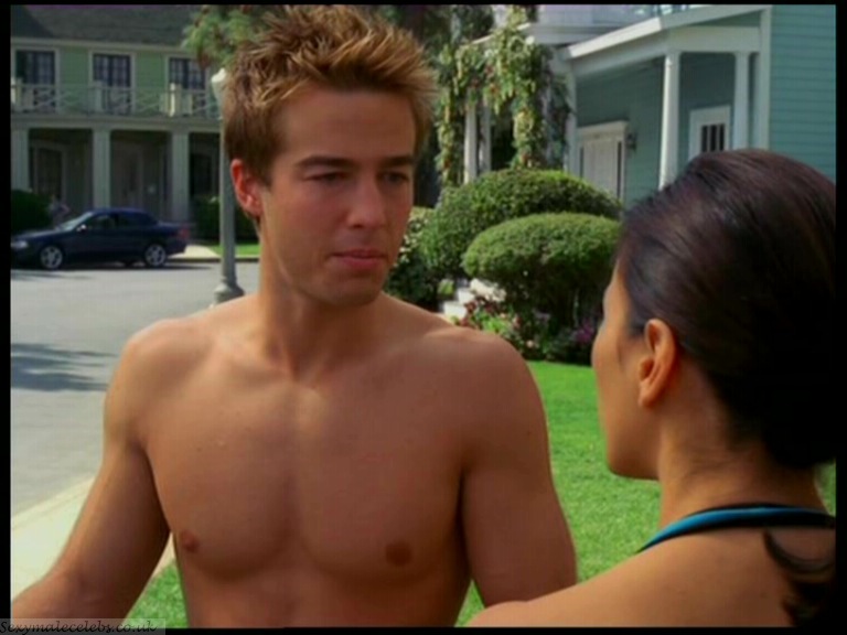 Ryan Carnes in Desperate Housewives