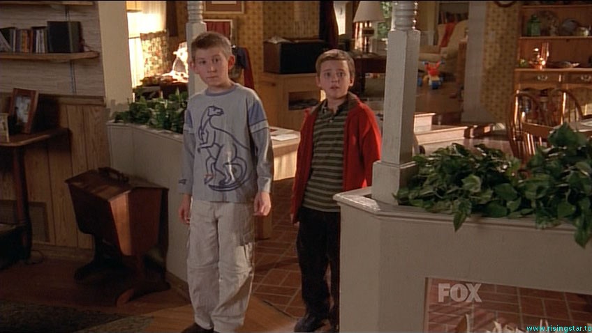 Ryan Malgarini in Malcolm in the Middle, episode: Hot Tub