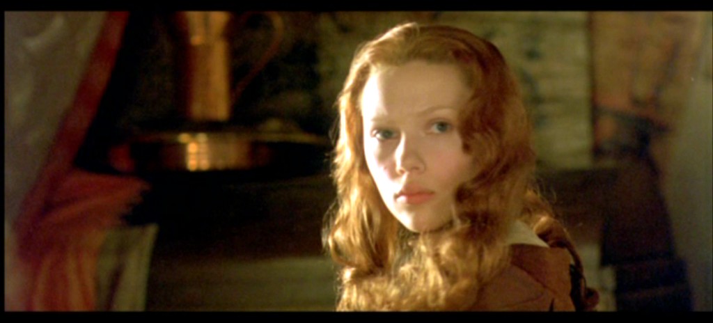 Scarlett Johansson in Girl with a Pearl Earring