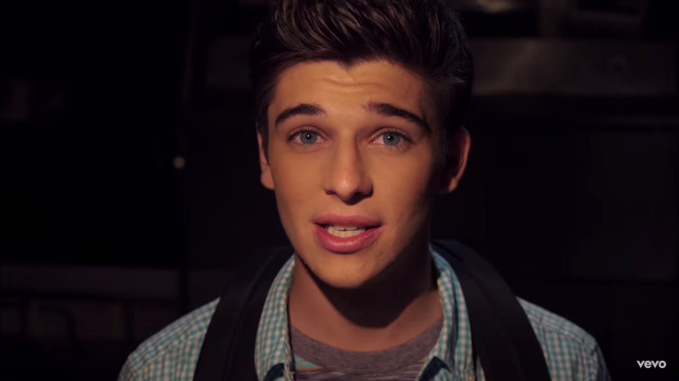 Sean O'Donnell in In Summer