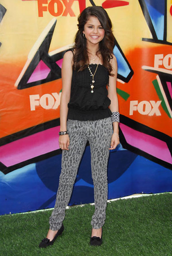 Selena Gomez in Teen Choice Awards 2007