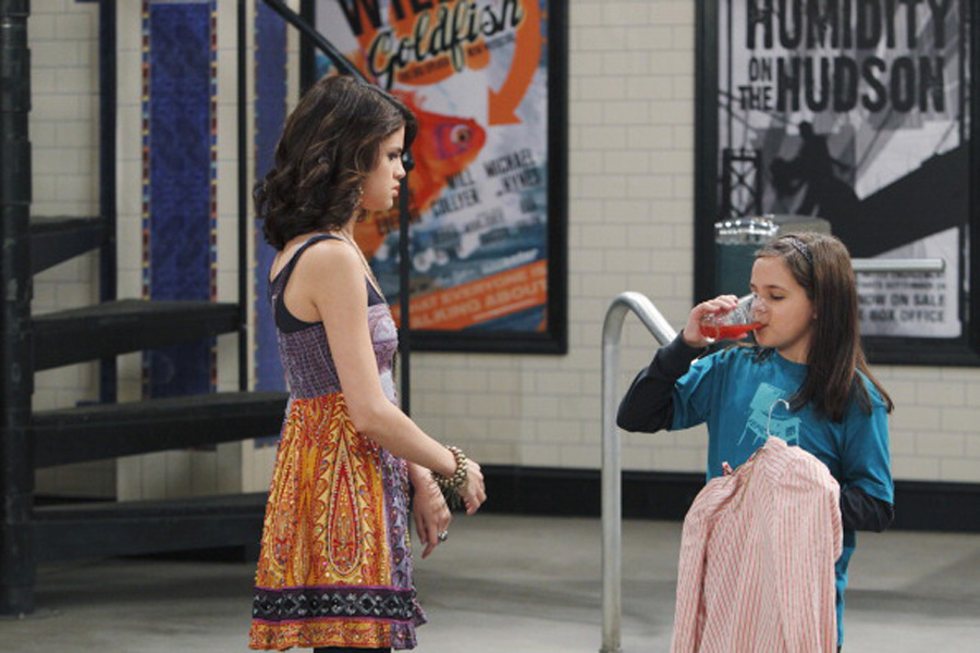 Selena Gomez in Wizards of Waverly Place (Season 4). Selena Gomez in Wizard...