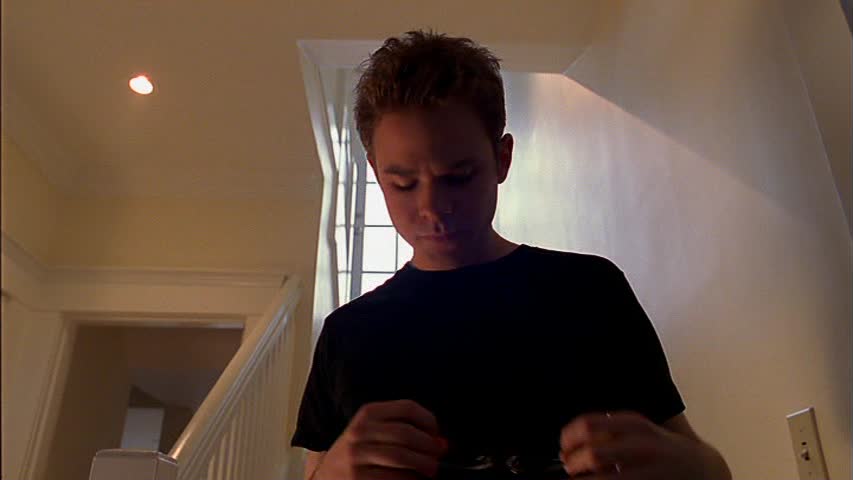 Shawn Ashmore in Smallville, episode: Leech