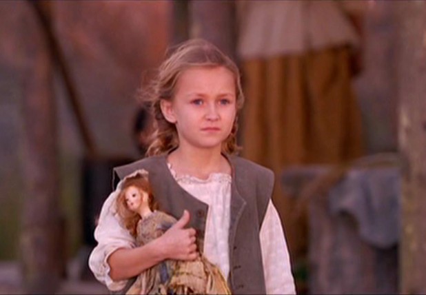 Skye McCole Bartusiak in The Patriot