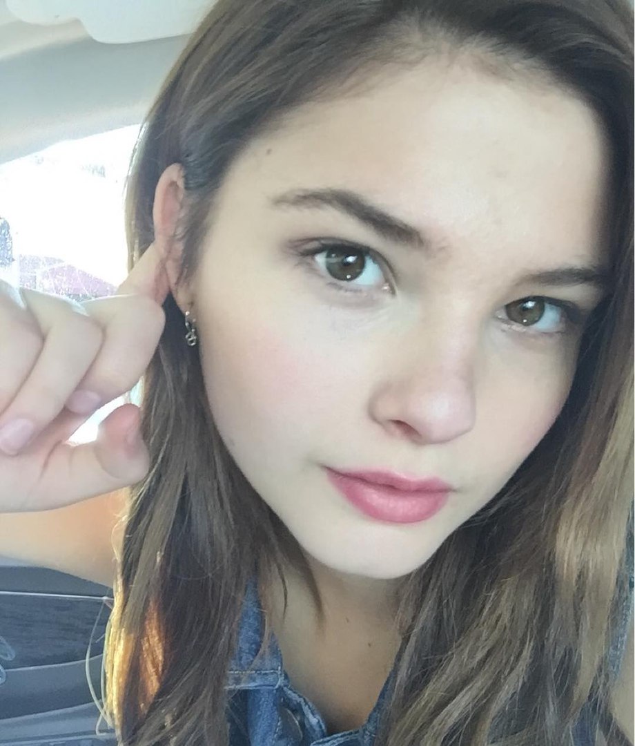 General photo of Stefanie Scott