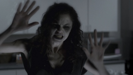 Stephanie Honore in Mirrors 2