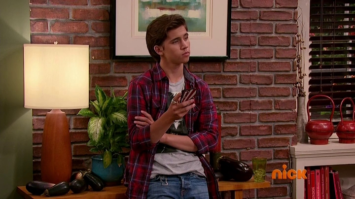 Tanner Buchanan in Game Shakers, episode: Party Crashers