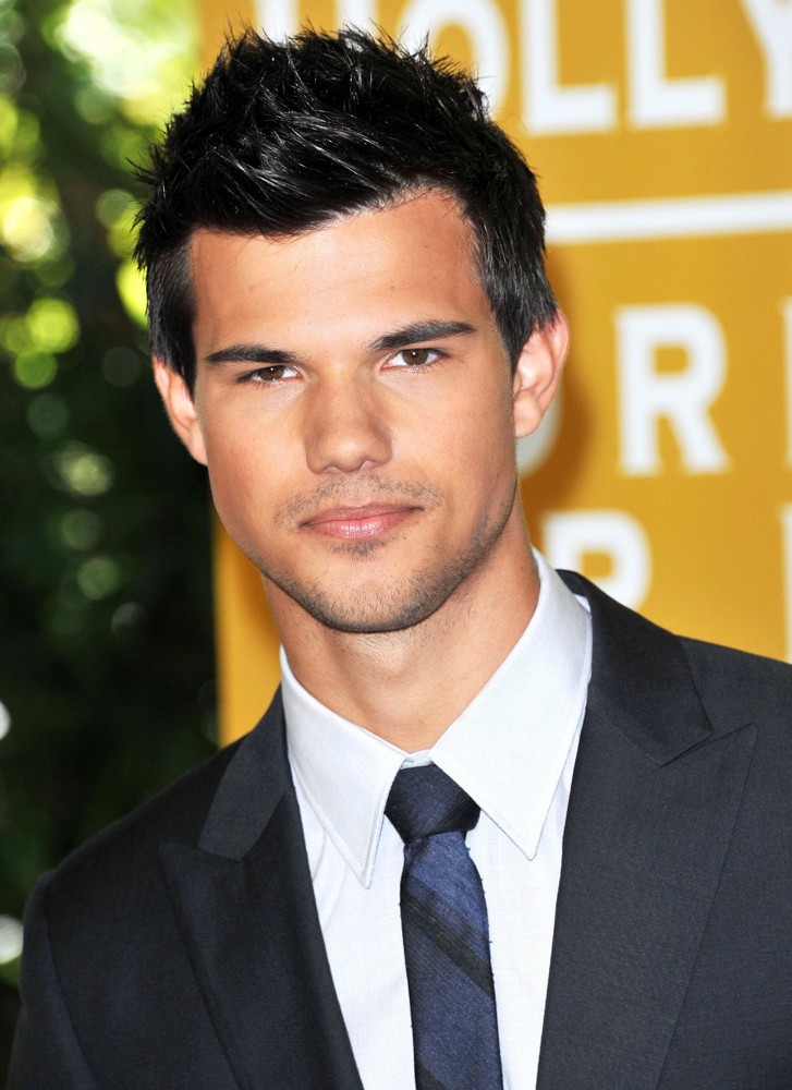 General photo of Taylor Lautner