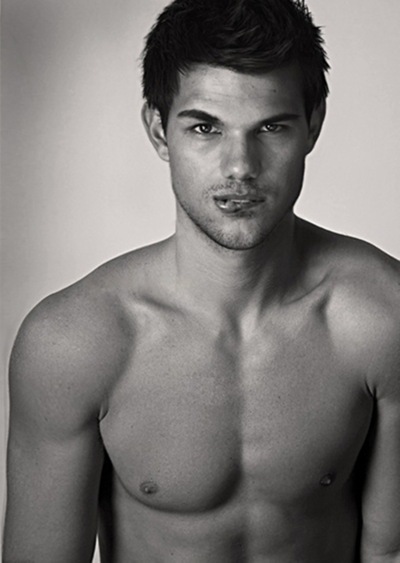 General photo of Taylor Lautner