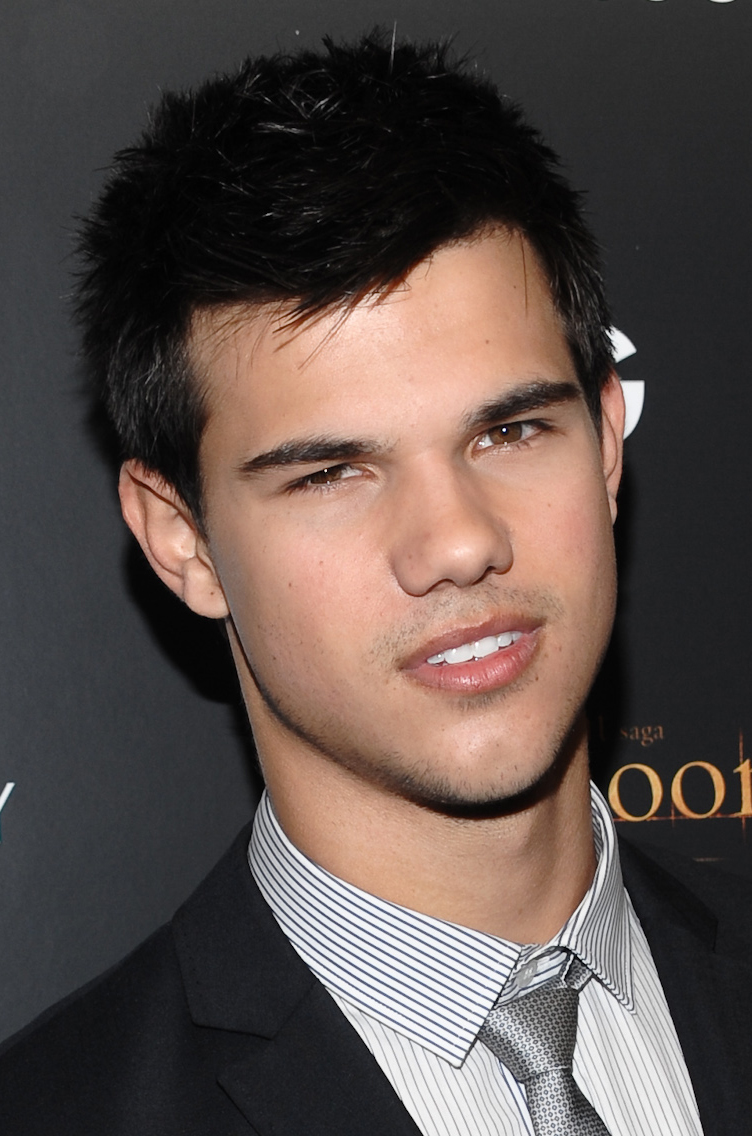 General photo of Taylor Lautner