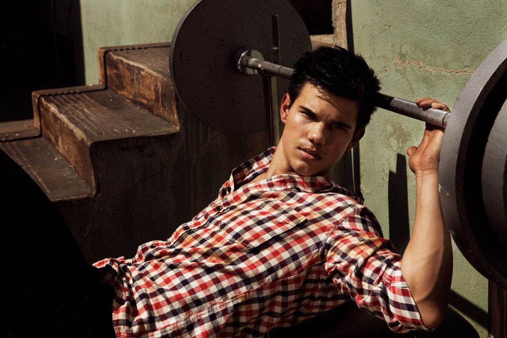 Taylor Lautner. 