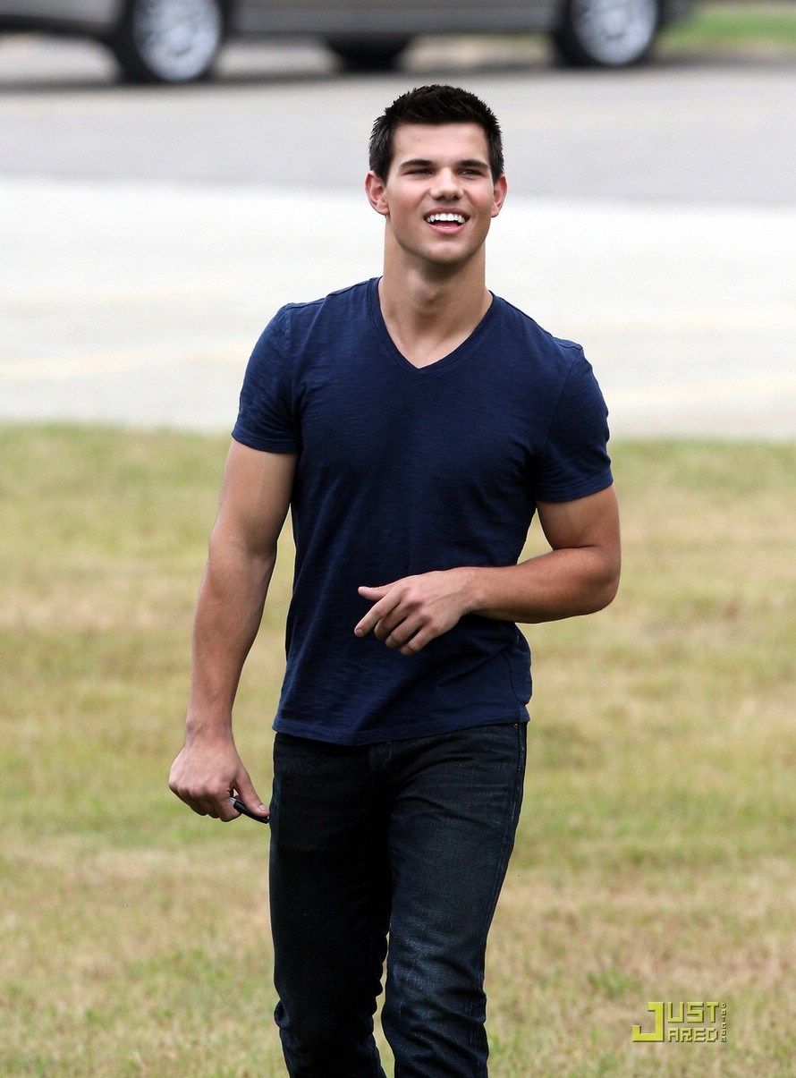 Taylor Lautner in Abduction