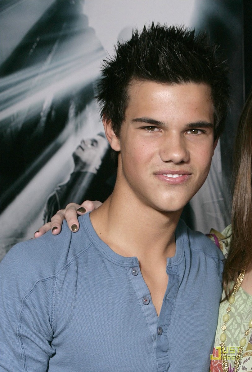 General photo of Taylor Lautner