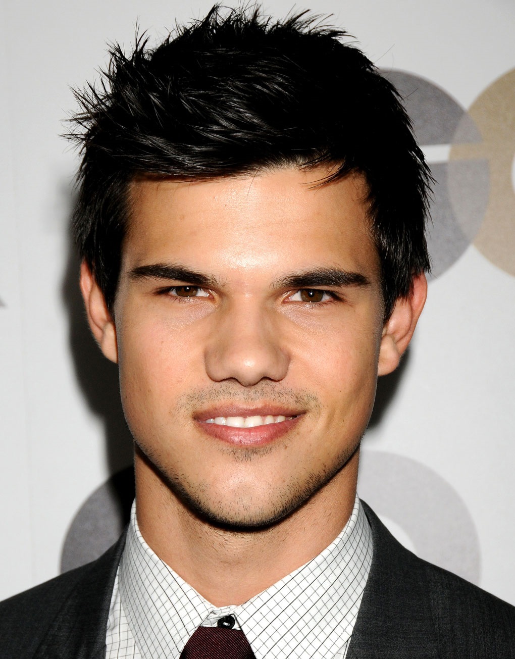 General photo of Taylor Lautner