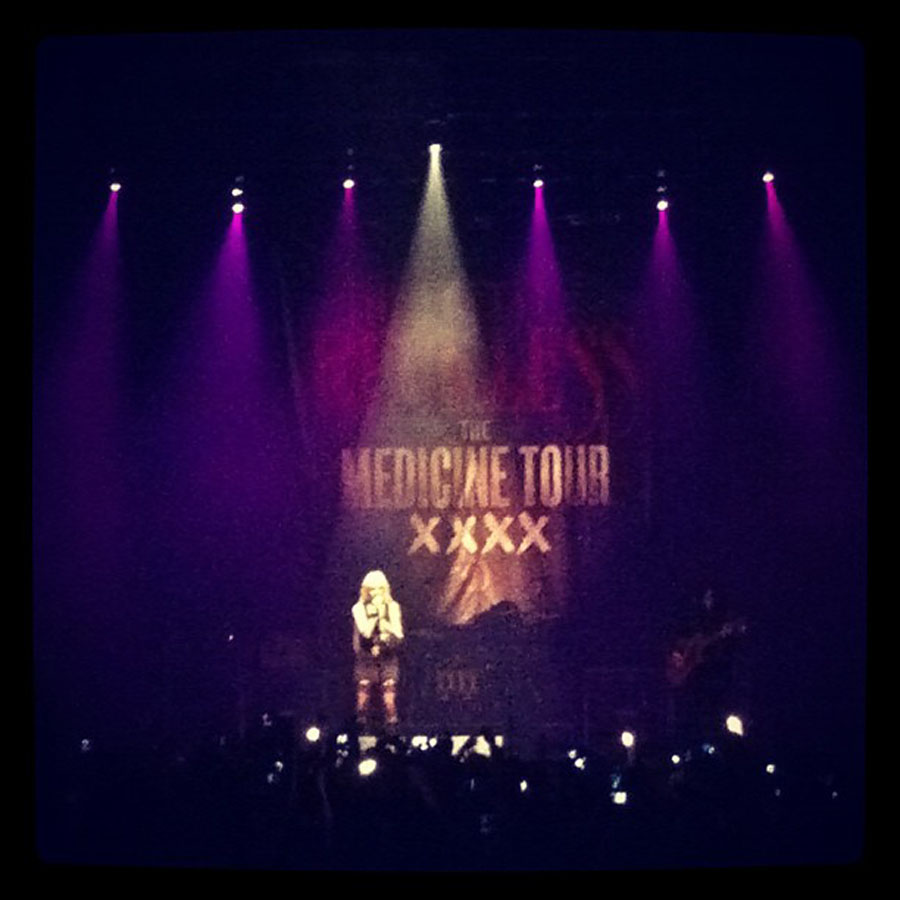 Taylor Momsen in The Medicine Tour