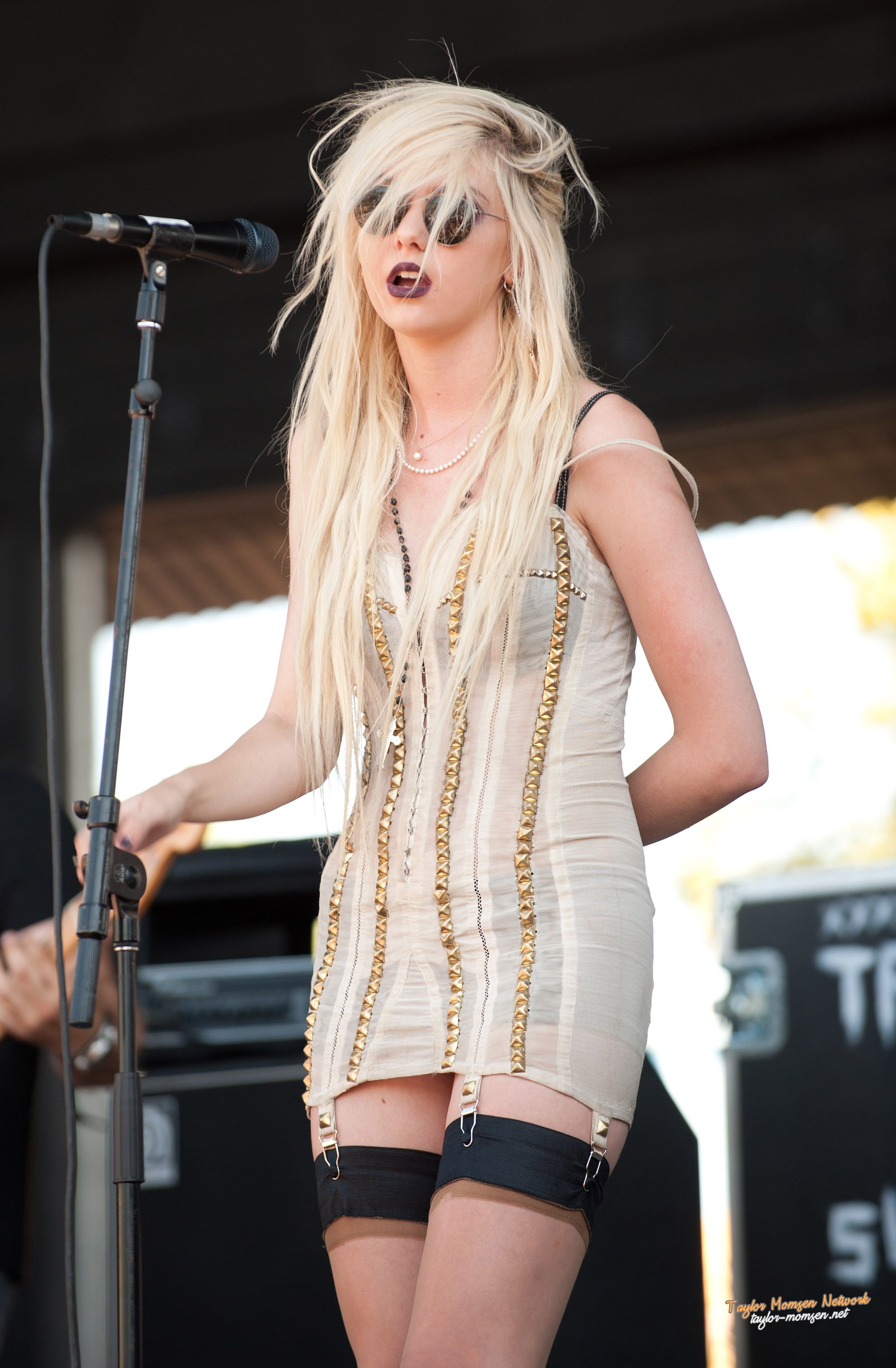 General photo of Taylor Momsen