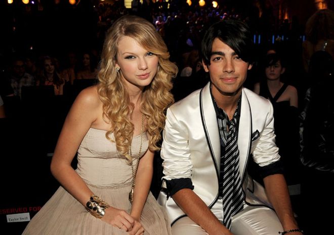 Taylor Swift in 2008 MTV Video Music Awards
