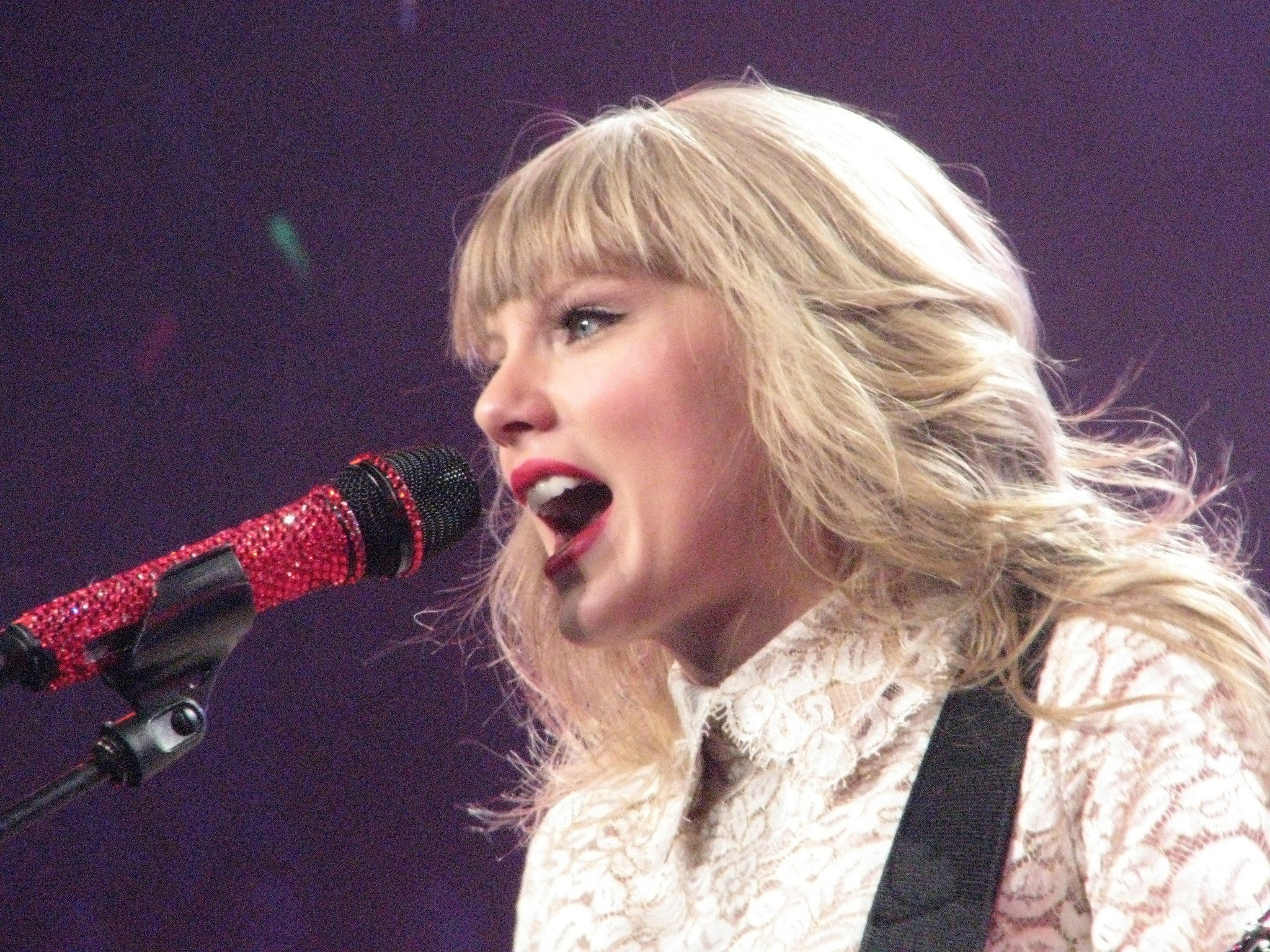 Taylor Swift in Red World Tour