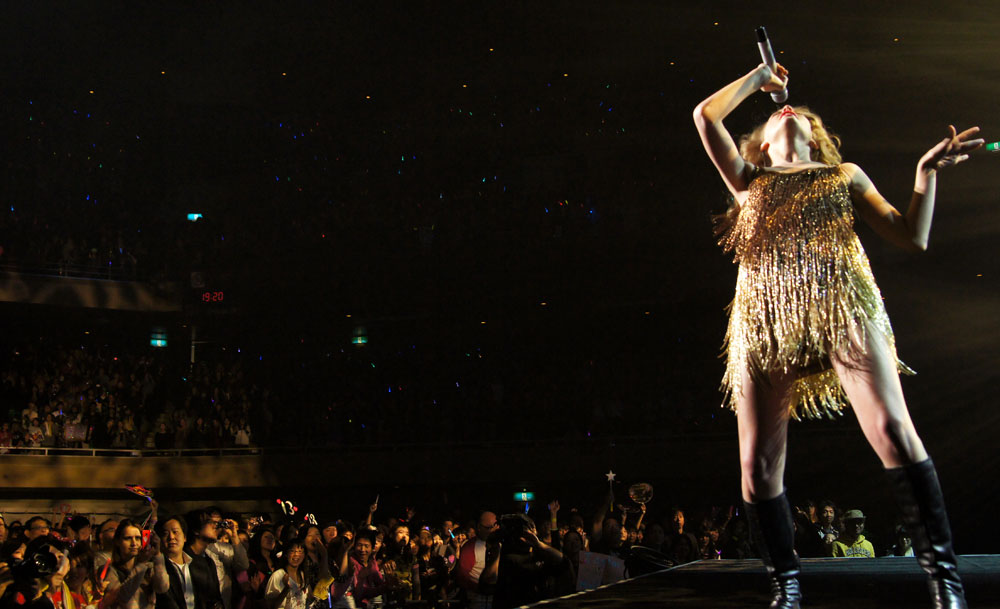 Taylor Swift in Speak Now World Tour
