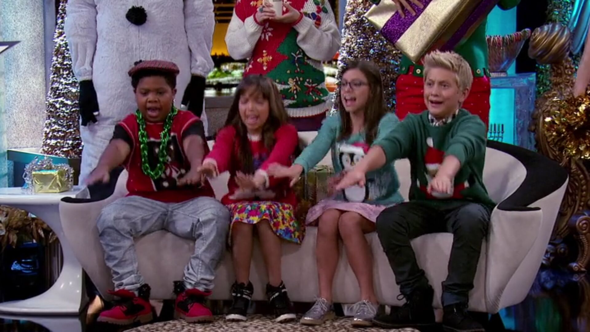 Thomas Kuc in Game Shakers (Season 1)