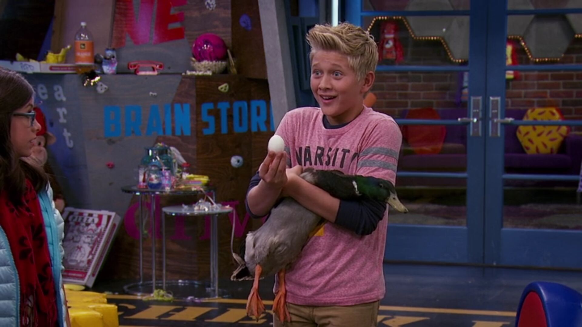 Thomas Kuc in Game Shakers, episode: Trip Steals the Jet