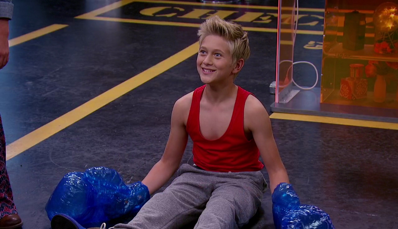 Thomas Kuc in Game Shakers