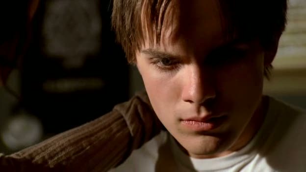 Thomas Dekker in Terminator: The Sarah Connor Chronicles