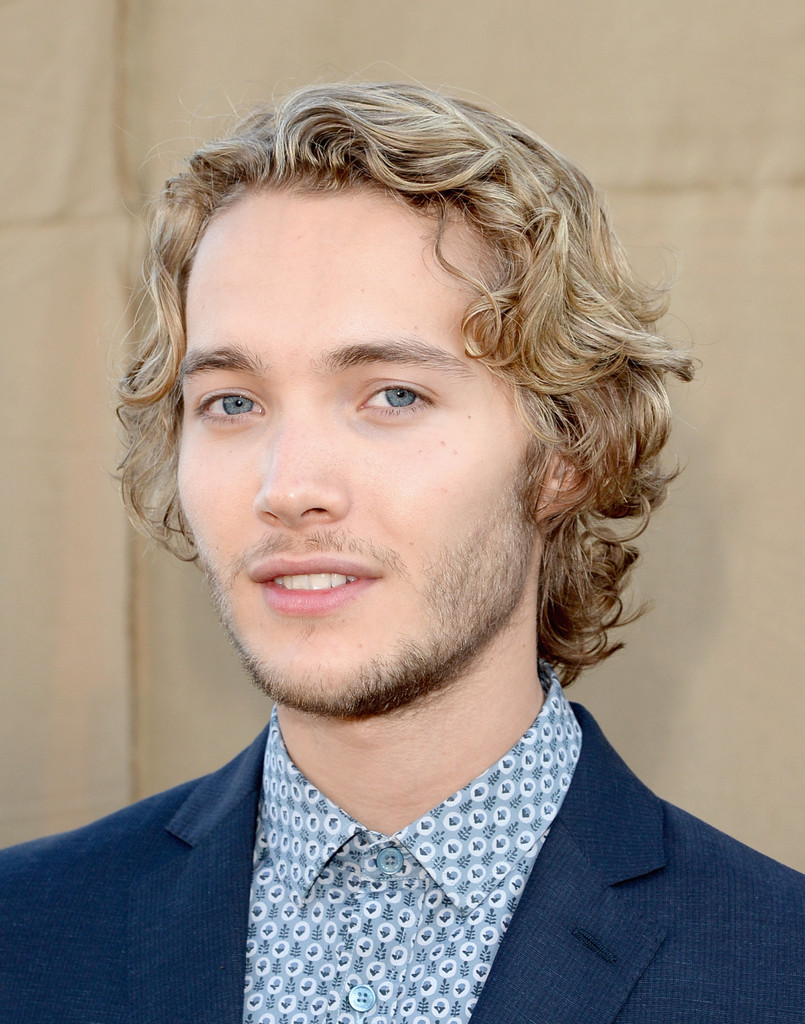 General photo of Toby Regbo