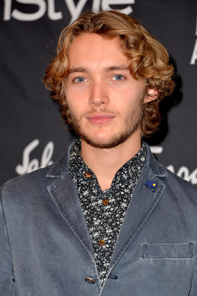 General photo of Toby Regbo