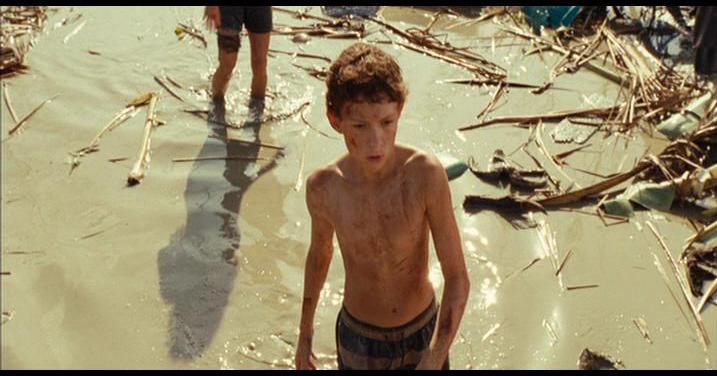 Tom Holland in The Impossible